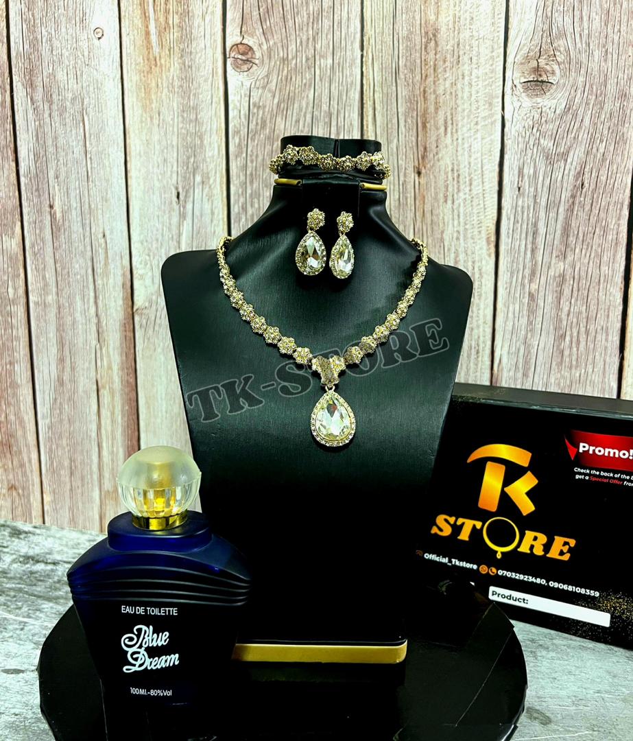 Precious stone jewelry set