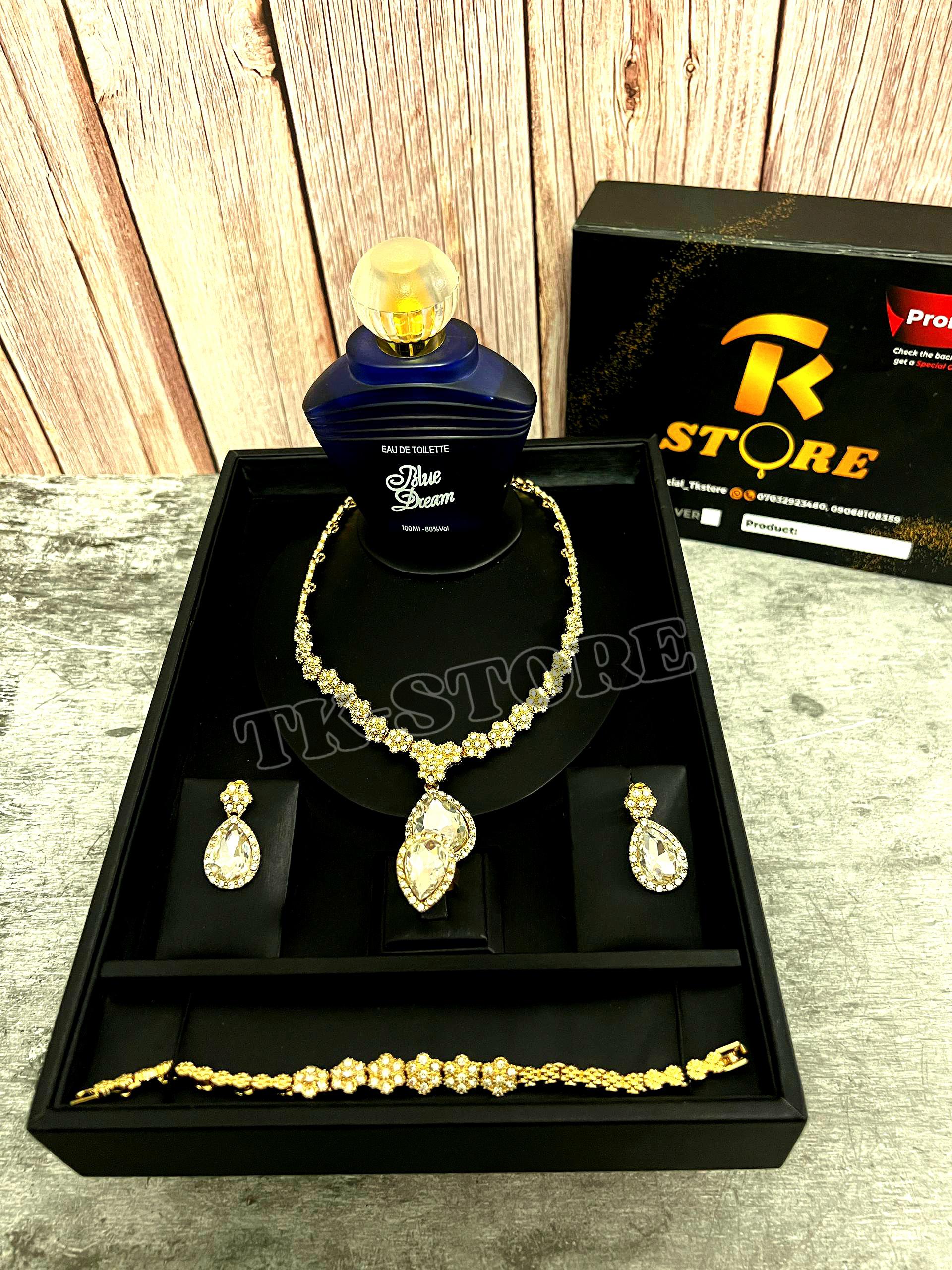 Precious stone jewelry set